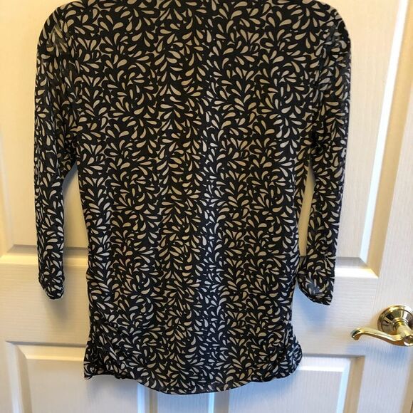 Dana Buchman drape top - Picture 2 of 3